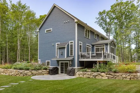 28 Singh Drive Dover NH 03820