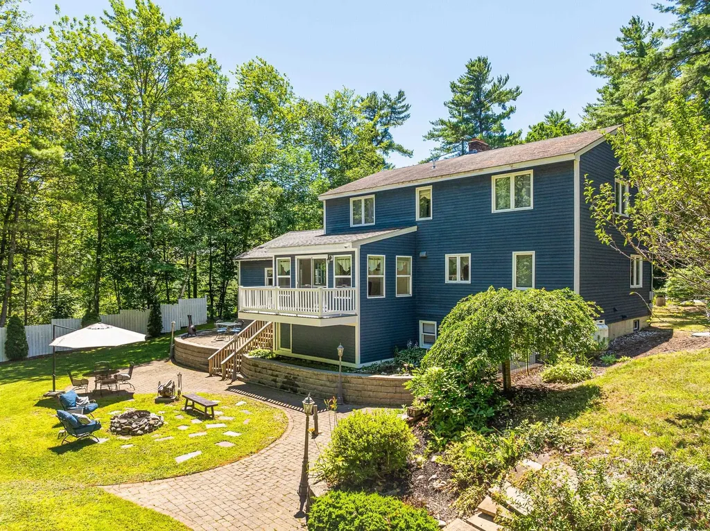 9 Chestnut Drive Gilford NH 03249