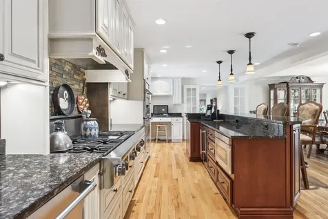 9 Chestnut Drive Gilford NH 03249