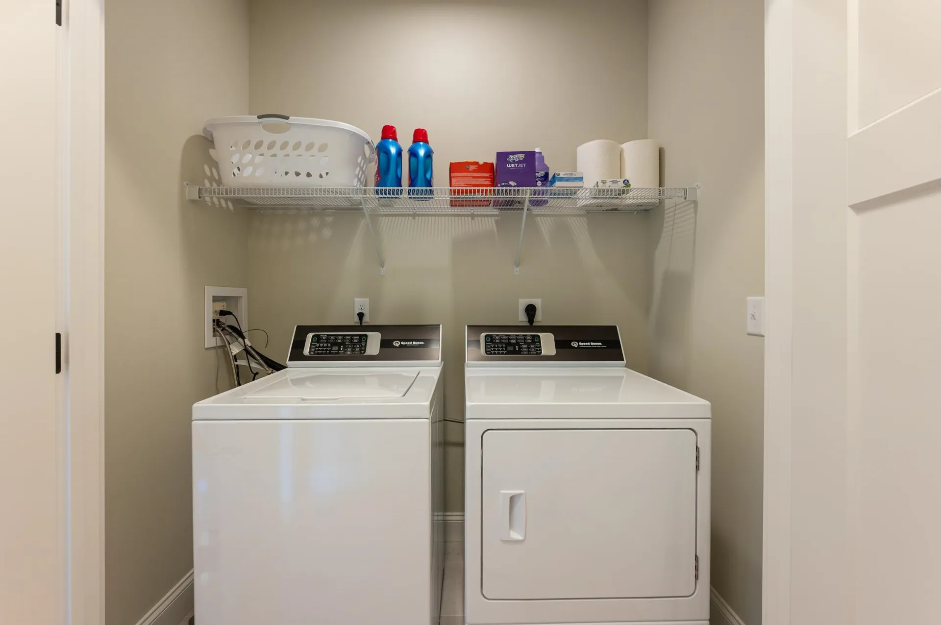 15 Rose Fountain Lane Hampton NH 03842