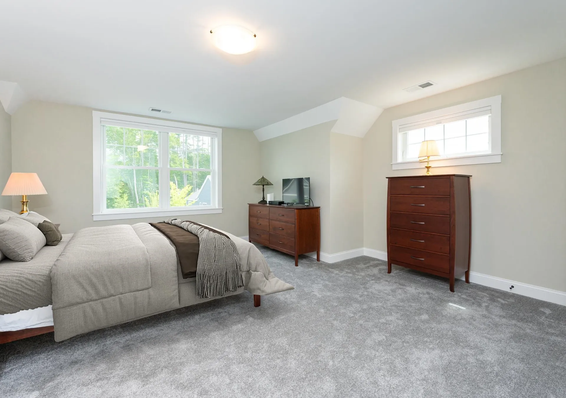 15 Rose Fountain Lane Hampton NH 03842