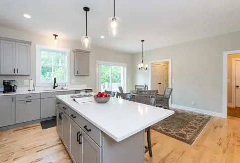 15 Rose Fountain Lane Hampton NH 03842