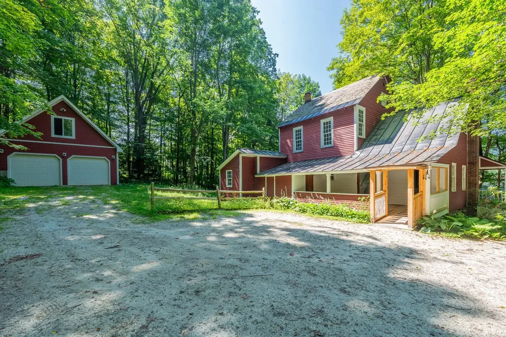 62 Dorset Village Lane Dorset VT 05251