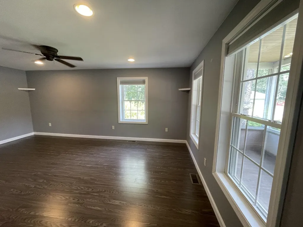 334-336 Main Street Sandown NH 03873