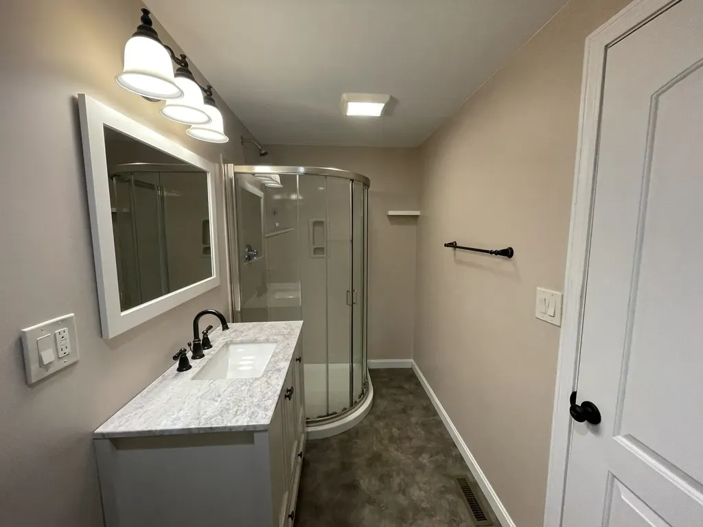 334-336 Main Street Sandown NH 03873