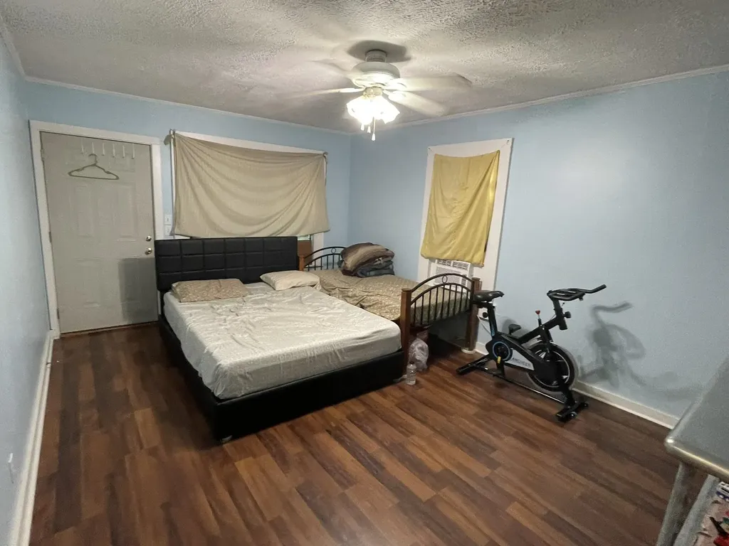 334-336 Main Street Sandown NH 03873