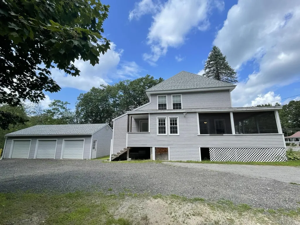 334-336 Main Street Sandown NH 03873