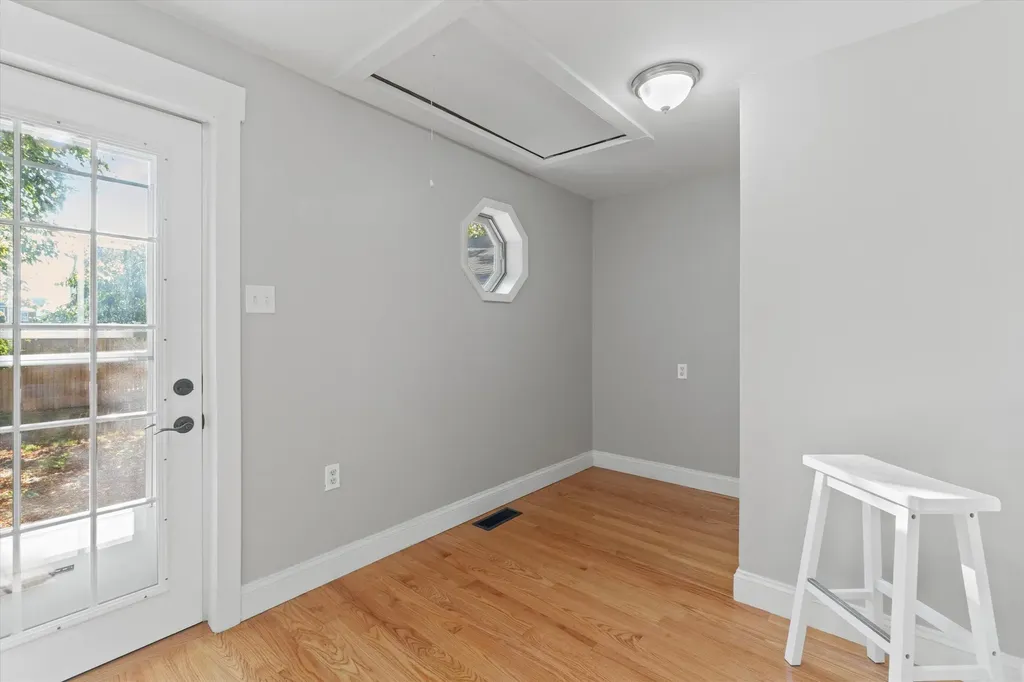 20 Tilton Street Manchester NH 03102