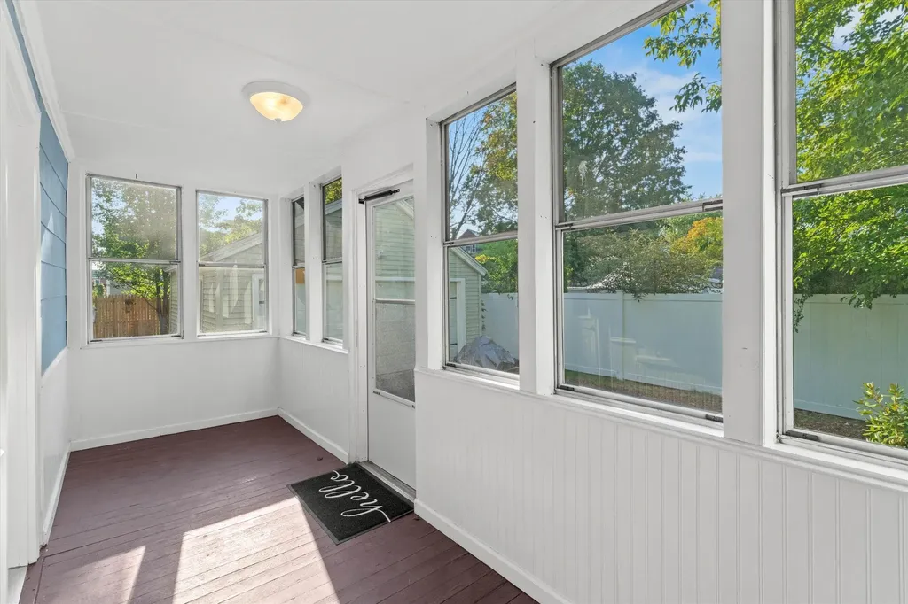 20 Tilton Street Manchester NH 03102