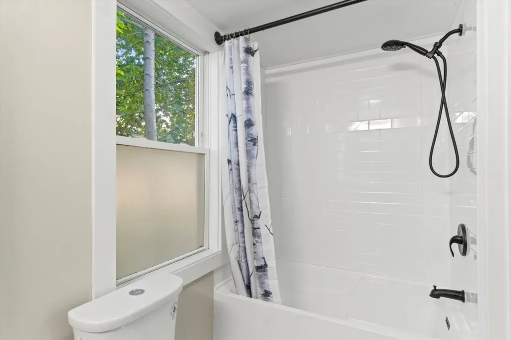 20 Tilton Street Manchester NH 03102