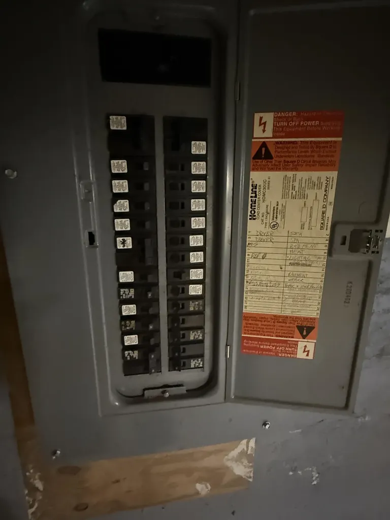 20 Tilton Street Manchester NH 03102