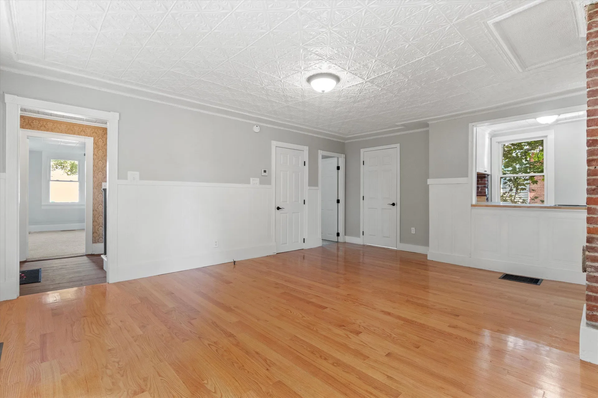 20 Tilton Street Manchester NH 03102