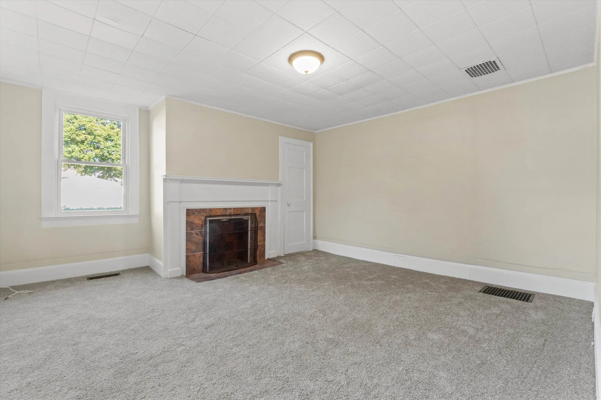 20 Tilton Street Manchester NH 03102