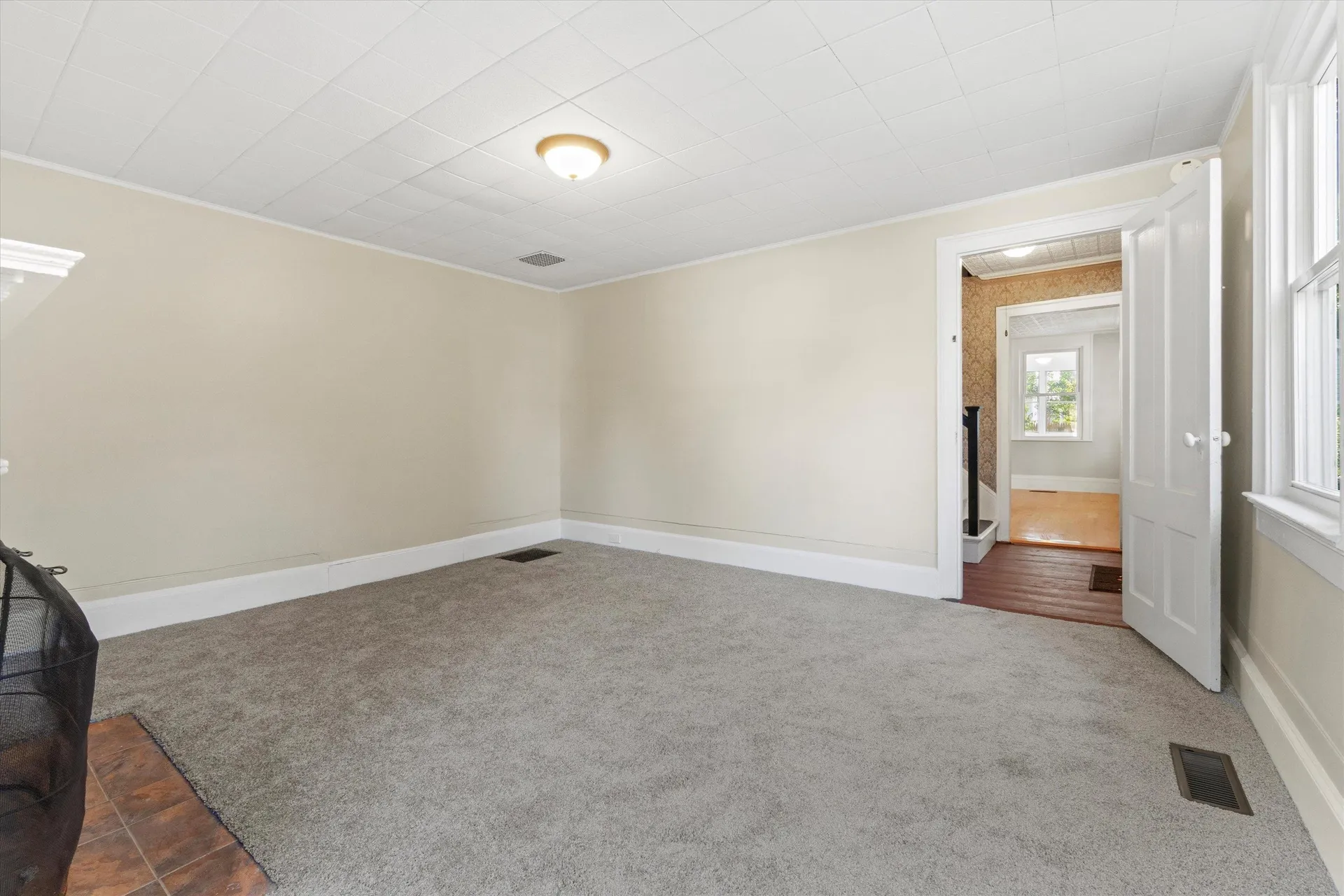 20 Tilton Street Manchester NH 03102