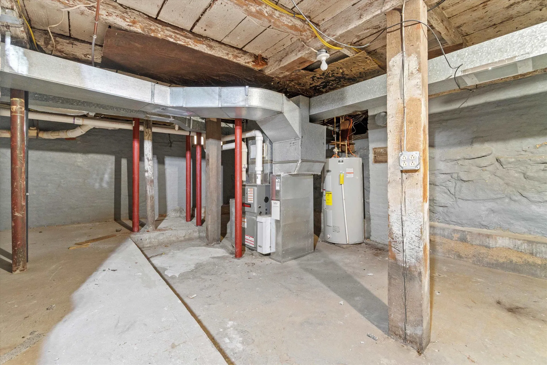 20 Tilton Street Manchester NH 03102