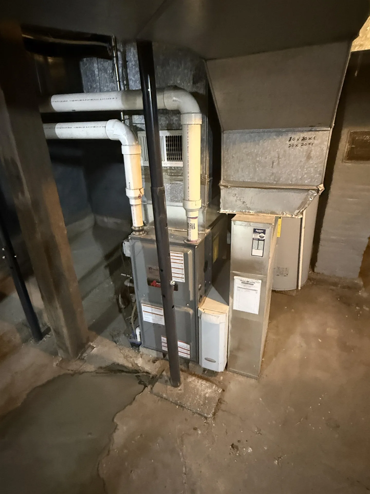 20 Tilton Street Manchester NH 03102