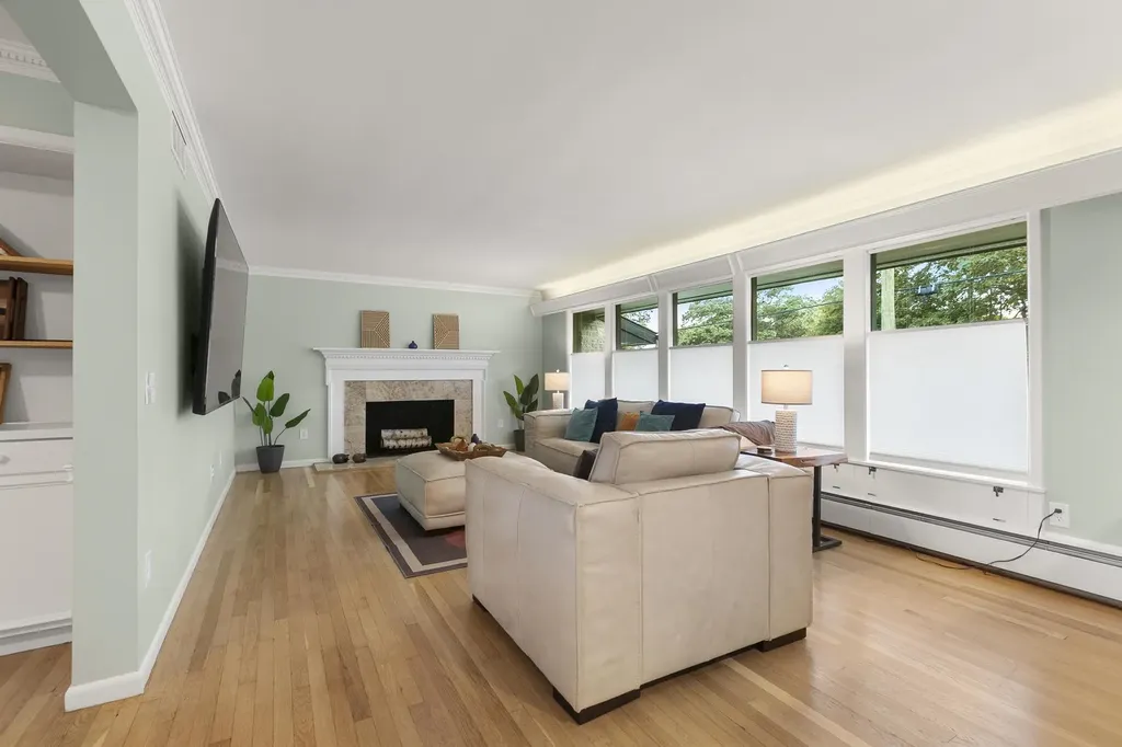 1239 Union Street Manchester NH 03104