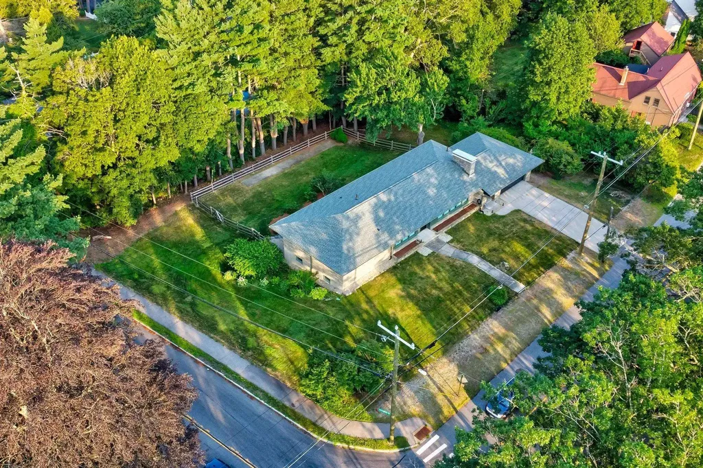 1239 Union Street Manchester NH 03104