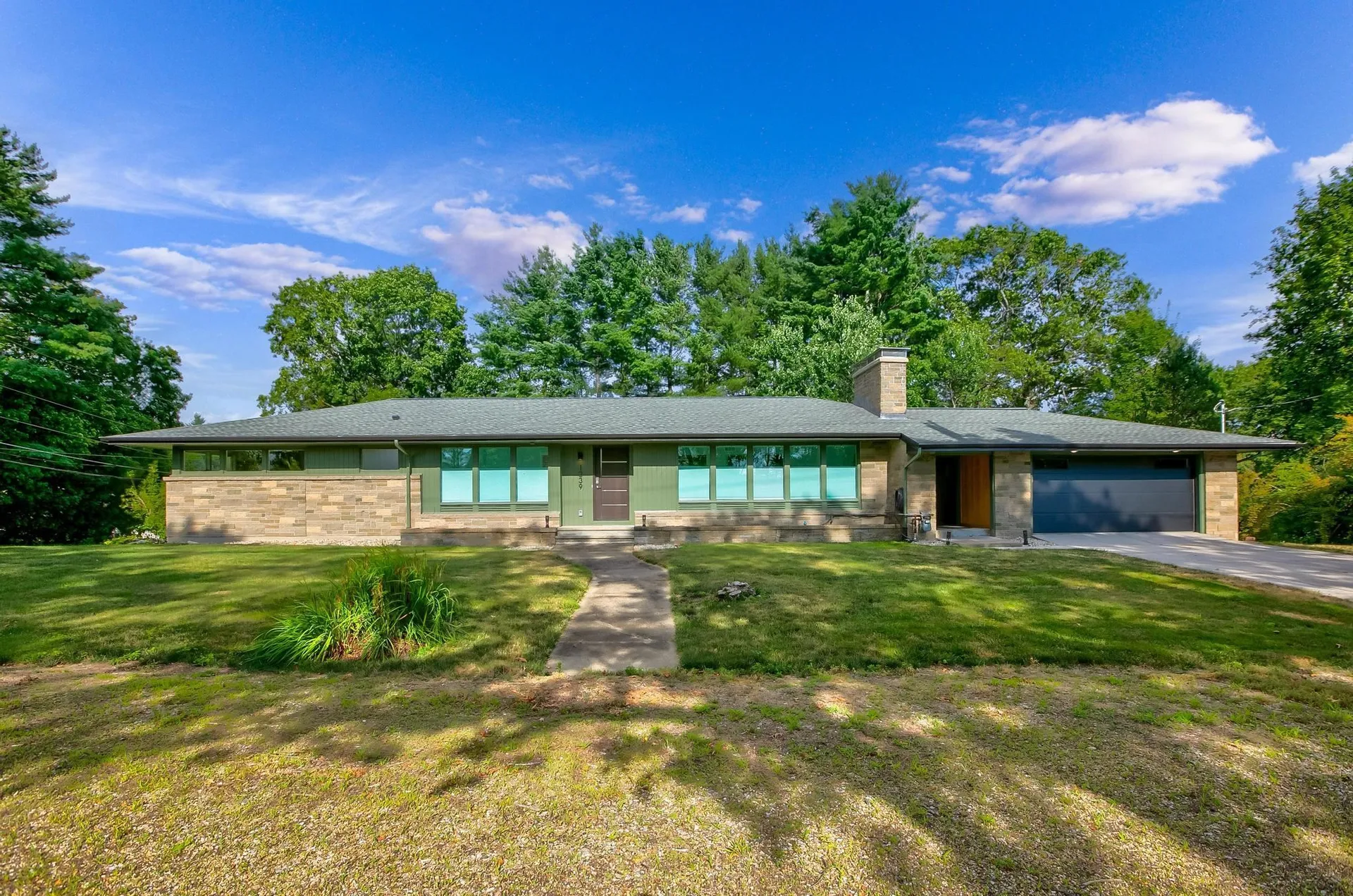 1239 Union Street Manchester NH 03104