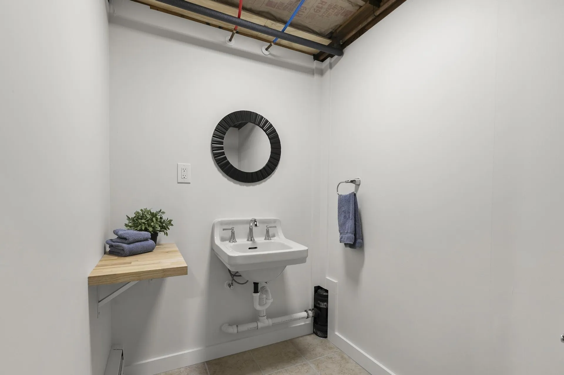 1239 Union Street Manchester NH 03104