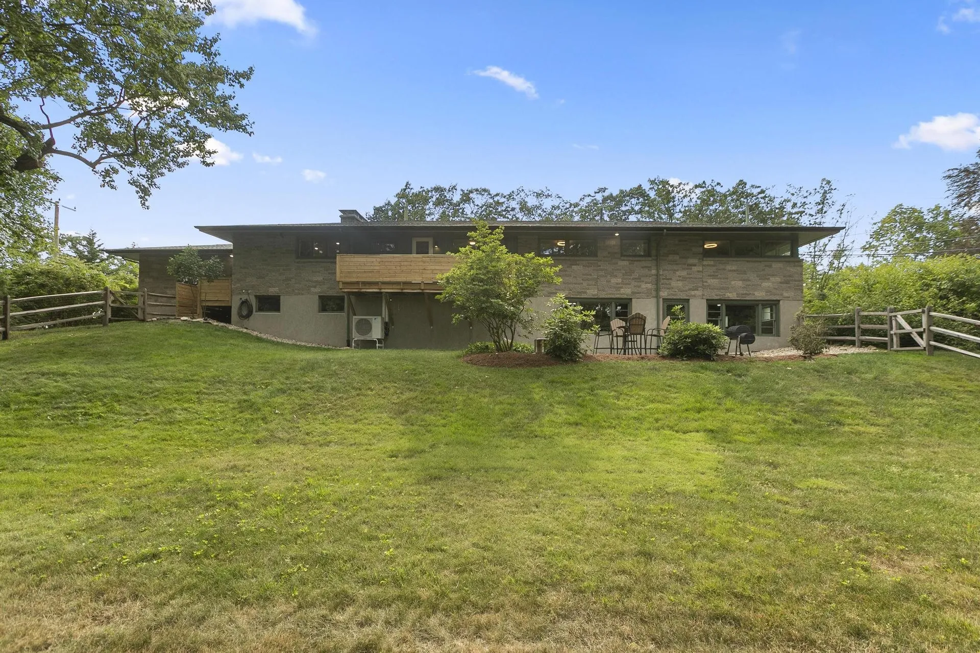 1239 Union Street Manchester NH 03104