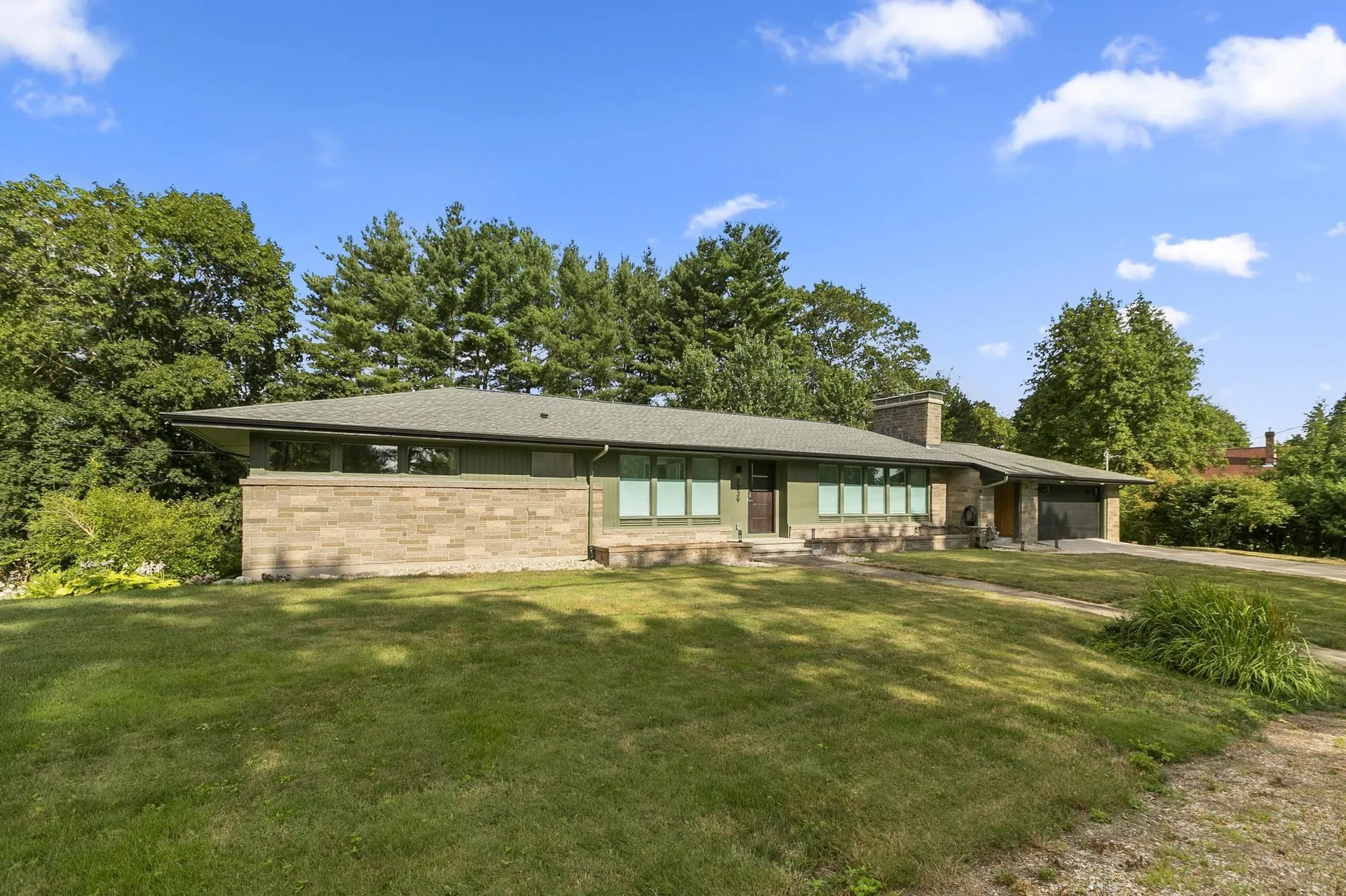 1239 Union Street Manchester NH 03104