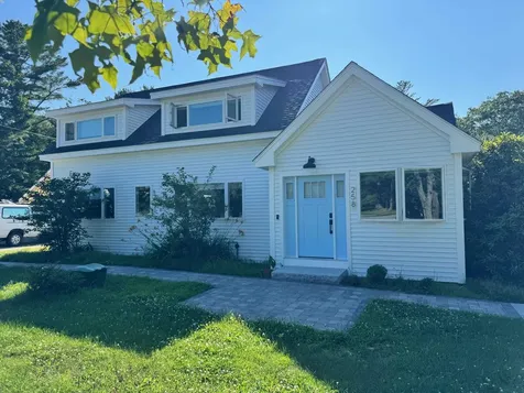 258 Wentworth Road New Castle NH 03854