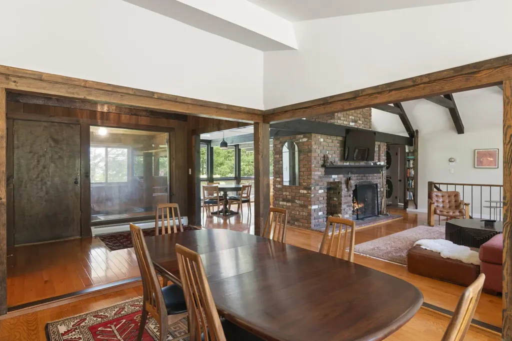 55 Crosstown Road Dover VT 05356