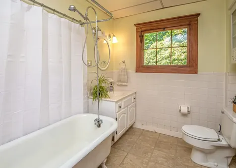 44 Neighbors Row Conway NH 03860