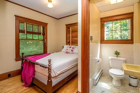 44 Neighbors Row Conway NH 03860