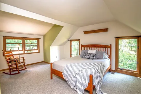 44 Neighbors Row Conway NH 03860