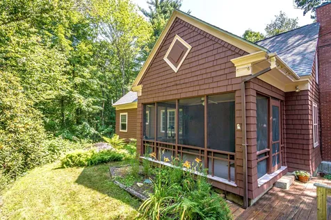 44 Neighbors Row Conway NH 03860