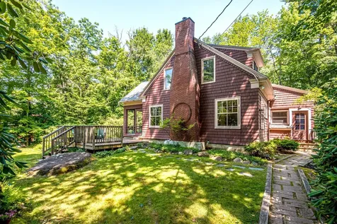 44 Neighbors Row Conway NH 03860