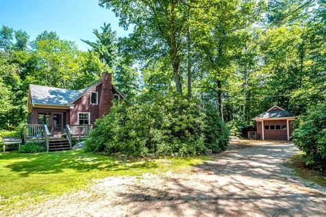 44 Neighbors Row Conway NH 03860