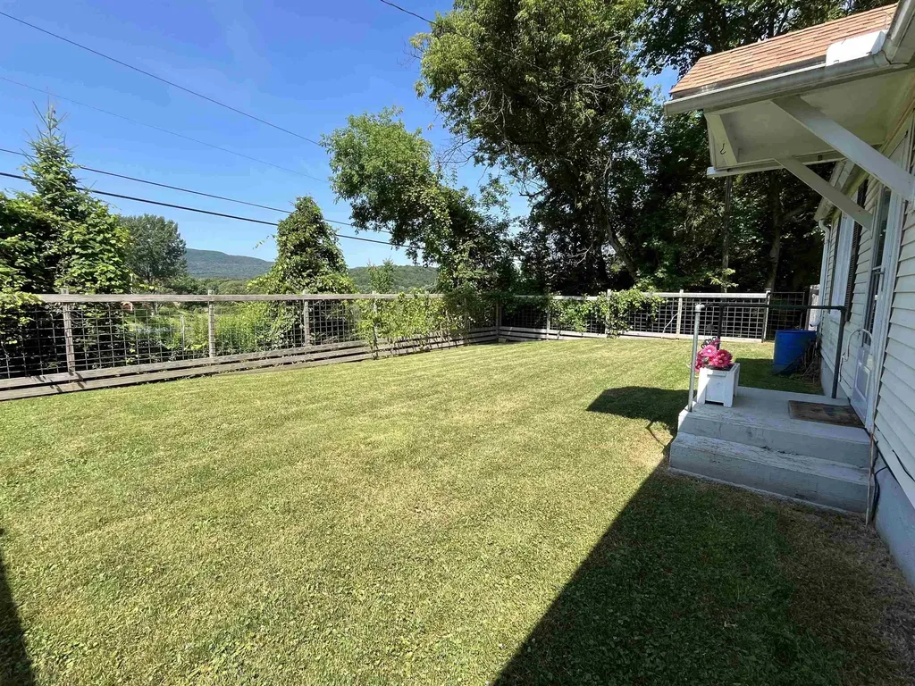 6696 Us Route 7 Pittsford VT 05733