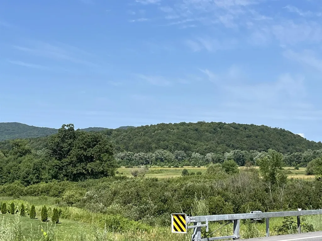 6696 Us Route 7 Pittsford VT 05733