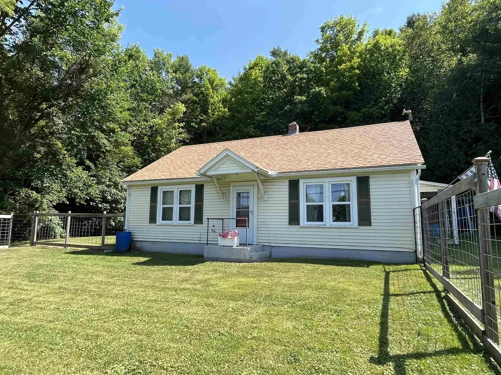 6696 Us Route 7 Pittsford VT 05733