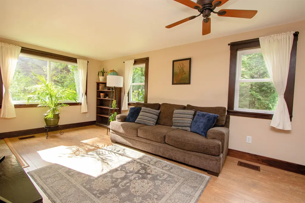 3147 Keiser Pond Road Danville VT 05828