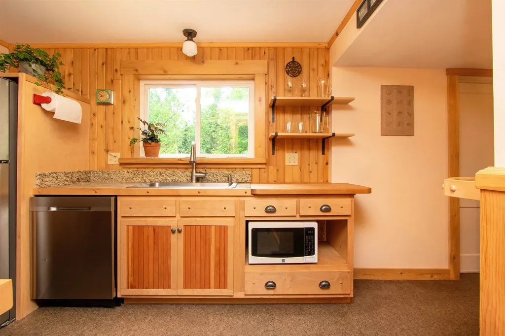 3147 Keiser Pond Road Danville VT 05828