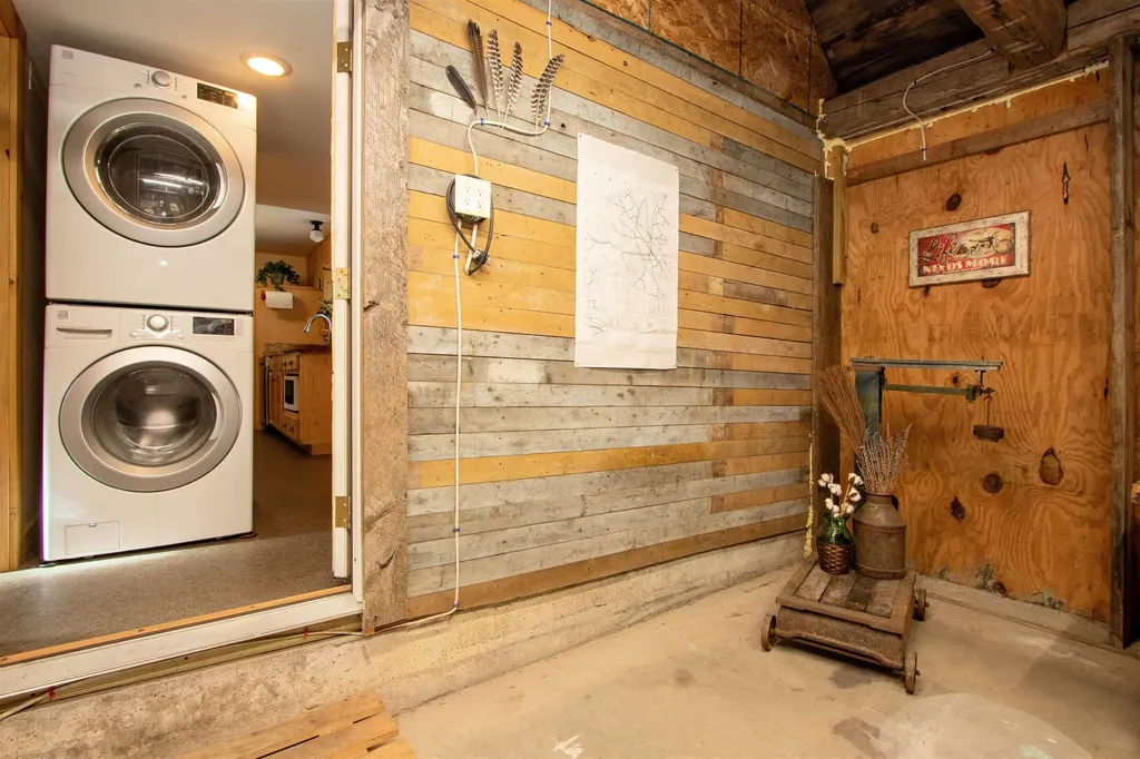 3147 Keiser Pond Road Danville VT 05828