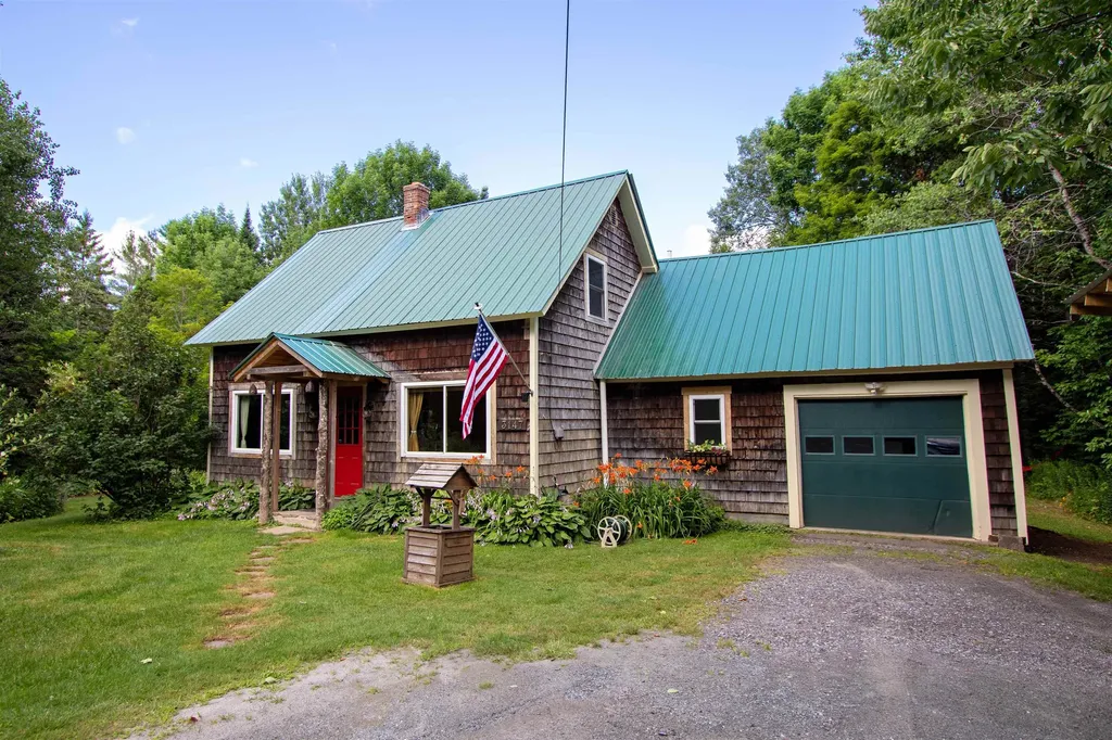 3147 Keiser Pond Road Danville VT 05828