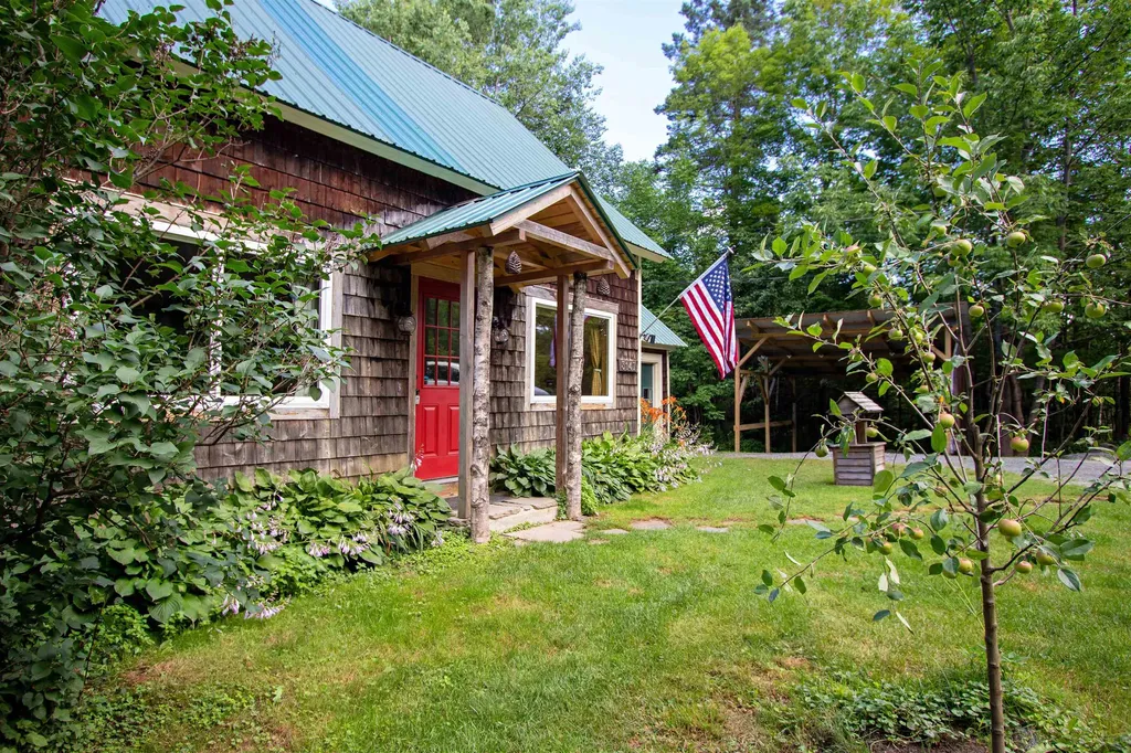 3147 Keiser Pond Road Danville VT 05828