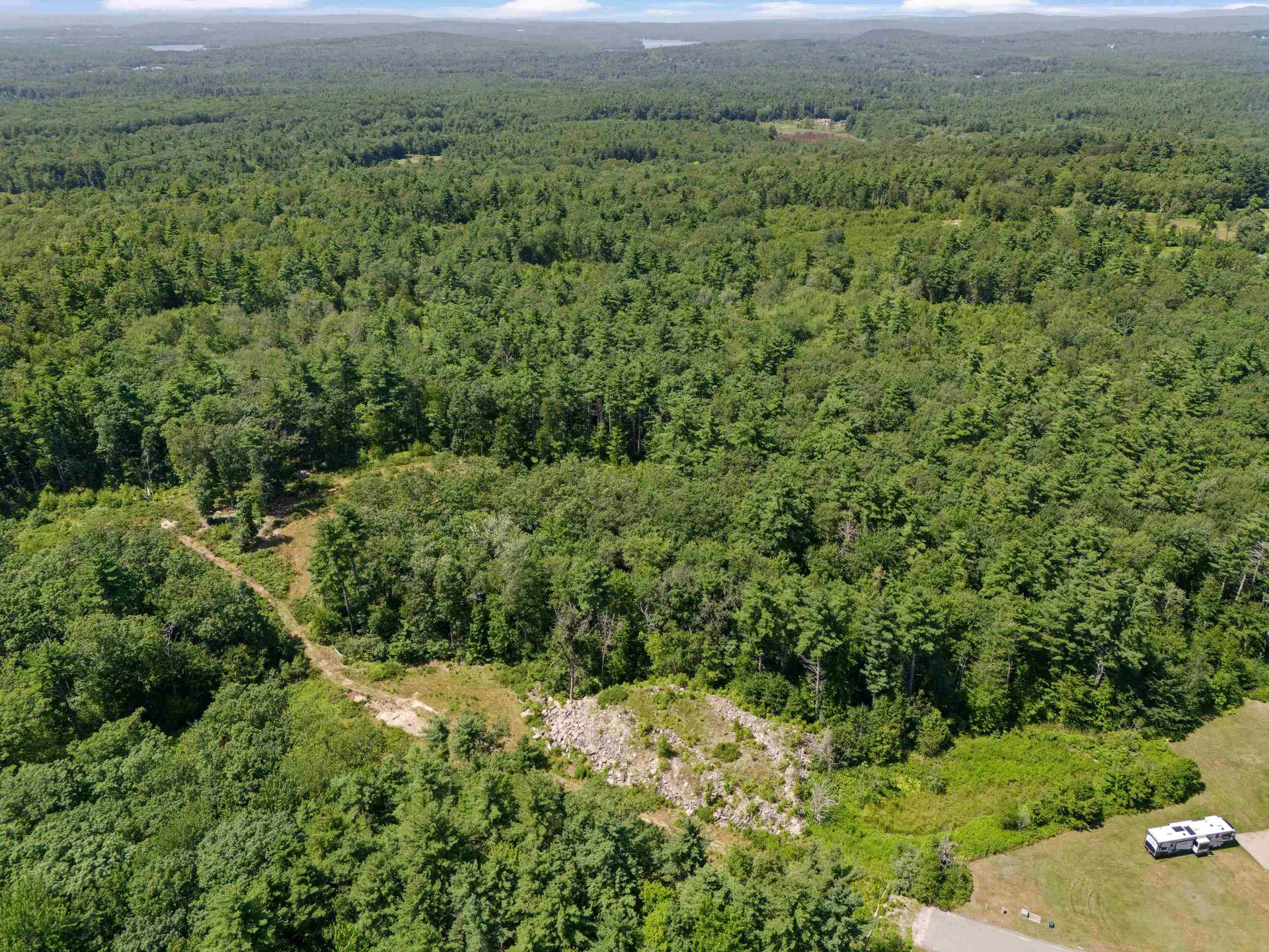 58 Boxwood Drive Auburn NH 03032