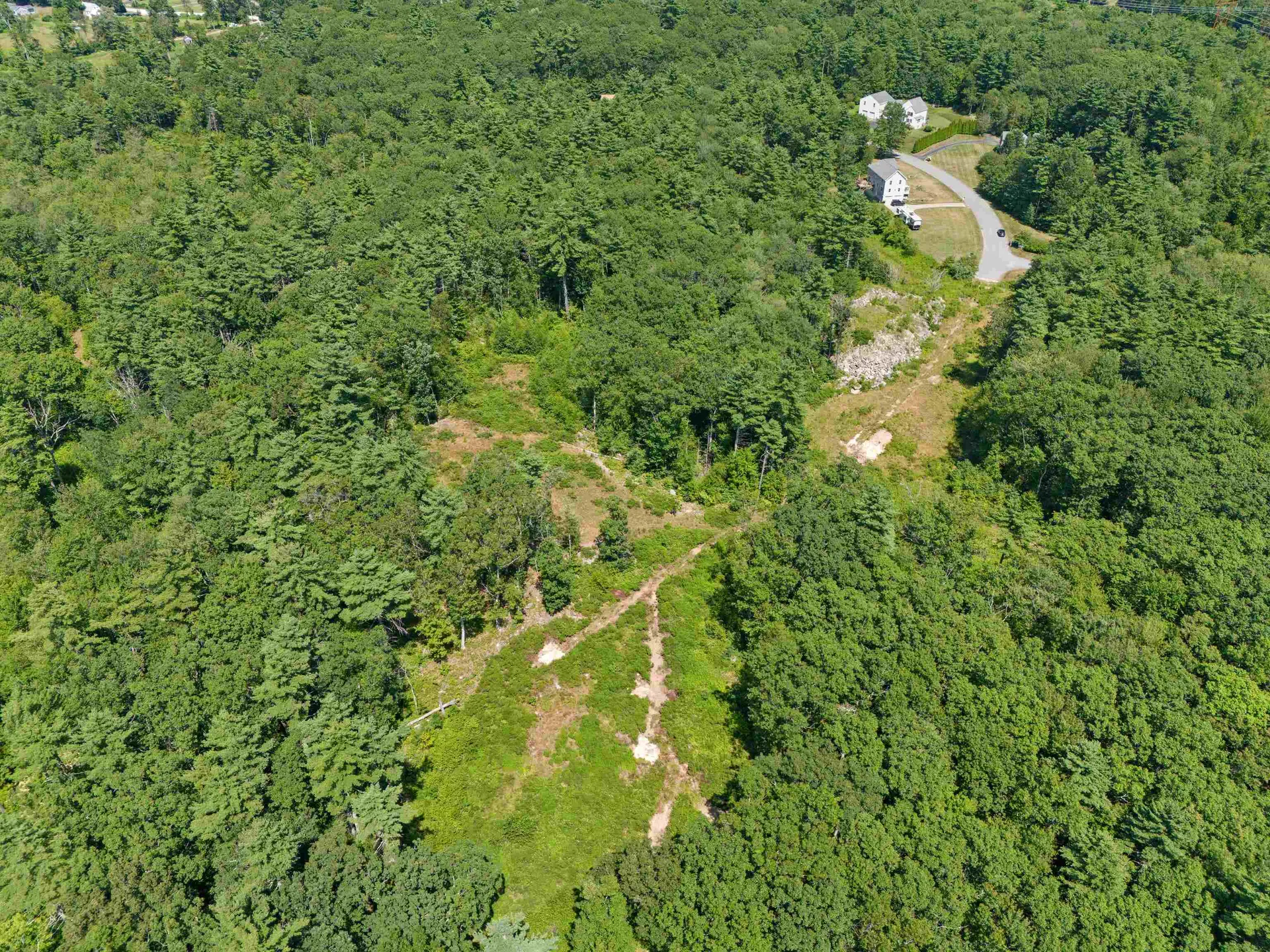 58 Boxwood Drive Auburn NH 03032