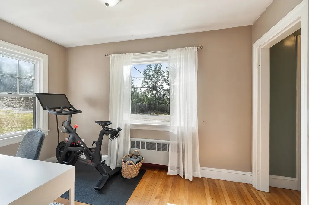 9 Moose Club Park Road Goffstown NH 03045