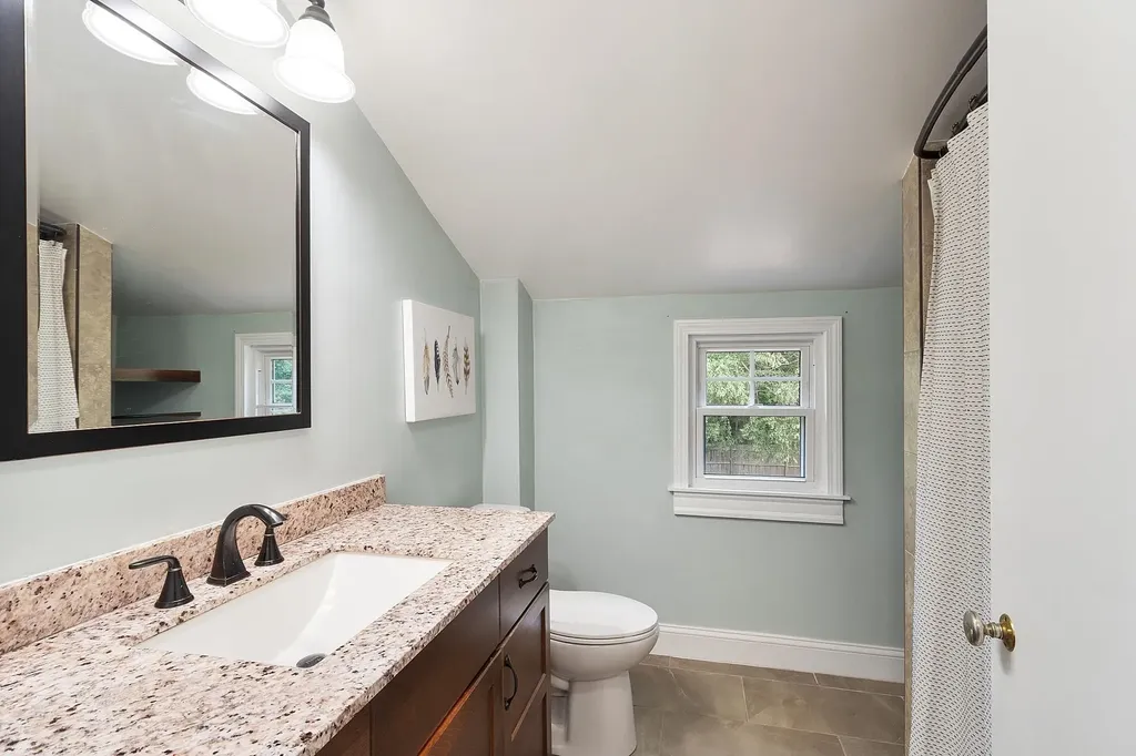 9 Moose Club Park Road Goffstown NH 03045