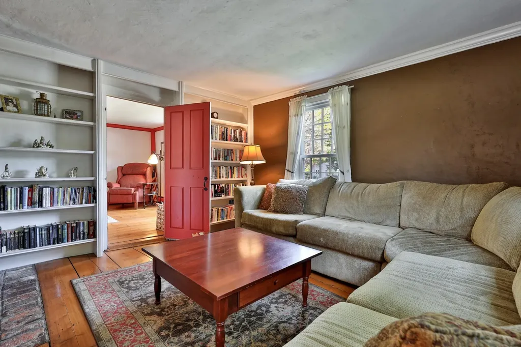 106 Vt Route 100 Weston VT 05161