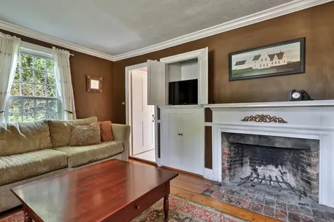 106 Vt Route 100 Weston VT 05161