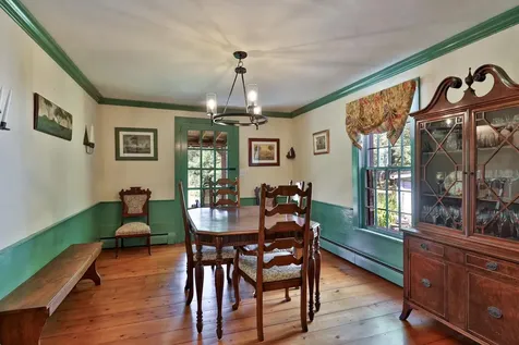 106 Vt Route 100 Weston VT 05161