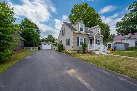 22 Park Avenue Claremont NH 03743
